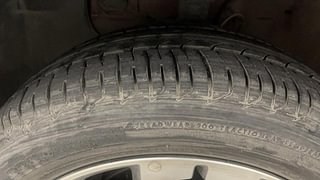 Used 2018 Hyundai i20 Active [2015-2020] 1.4 SX Diesel Manual tyres LEFT FRONT TYRE TREAD VIEW