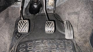 Used 2012 Maruti Suzuki Wagon R 1.0 [2010-2019] VXi Petrol Manual interior PEDALS VIEW