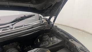Used 2018 Mahindra XUV500 [2018-2021] W11 option AT Diesel Automatic engine ENGINE LEFT SIDE HINGE & APRON VIEW