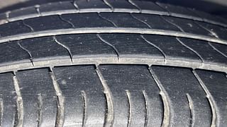 Used 2022 Maruti Suzuki Wagon R 1.0 VXI CNG Petrol+cng Manual tyres RIGHT FRONT TYRE TREAD VIEW