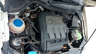 Used 2013 Volkswagen Polo [2010-2014] Highline 1.2 (D) Diesel Manual engine ENGINE RIGHT SIDE VIEW