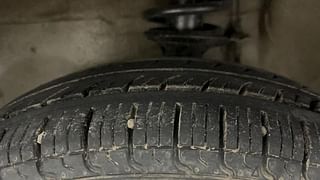 Used 2016 Maruti Suzuki Alto 800 [2016-2019] Lxi Petrol Manual tyres LEFT FRONT TYRE TREAD VIEW