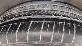 Used 2013 Volkswagen Polo [2010-2014] Highline1.2L (P) Petrol Manual tyres LEFT FRONT TYRE TREAD VIEW