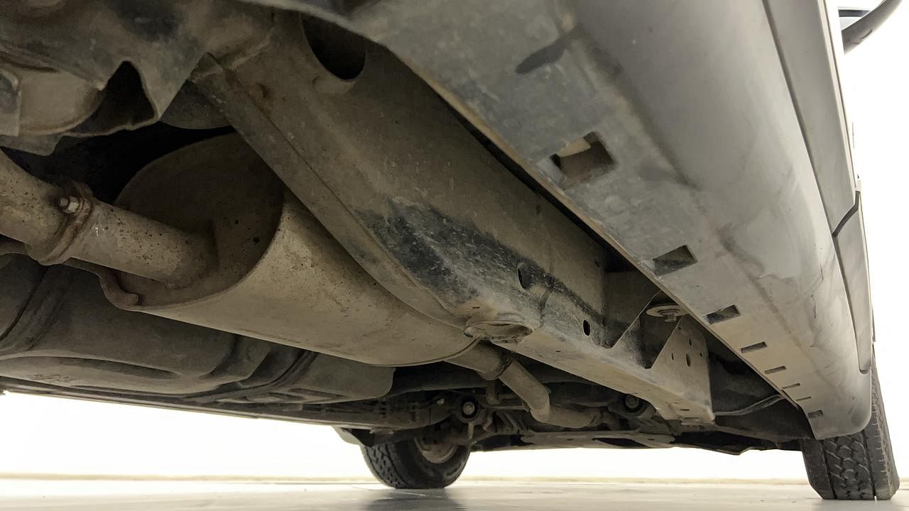 Used 2018 Mahindra Marazzo M6 8str Diesel Manual extra REAR RIGHT UNDERBODY VIEW