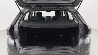 Used 2021 Tata Altroz XZ 1.2 Petrol Manual interior DICKY INSIDE VIEW