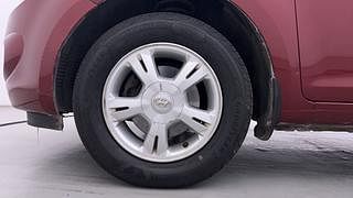 Used 2010 Hyundai i20 [2008-2012] Asta 1.2 Petrol Manual tyres LEFT FRONT TYRE RIM VIEW
