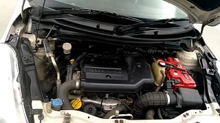 Used 2013 Maruti Suzuki Swift [2011-2017] VDi Diesel Manual engine ENGINE RIGHT SIDE VIEW