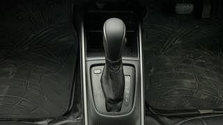 Used 2019 Toyota Glanza [2019-2022] V CVT Petrol Automatic interior GEAR  KNOB VIEW