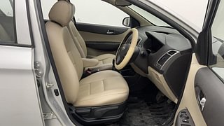 Used 2014 Hyundai i20 [2012-2014] Asta 1.4 CRDI Diesel Manual interior RIGHT SIDE FRONT DOOR CABIN VIEW