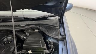 Used 2017 Volkswagen Vento [2017-2019] Highline Plus Diesel Diesel Manual engine ENGINE LEFT SIDE HINGE & APRON VIEW