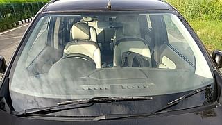 Used 2015 Renault Lodgy [2015-2019] 110 PS RXZ 7 STR Diesel Manual exterior FRONT WINDSHIELD VIEW