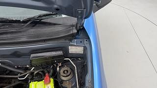 Used 2018 Maruti Suzuki Alto 800 [2016-2019] Vxi Petrol Manual engine ENGINE LEFT SIDE HINGE & APRON VIEW