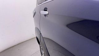 Used 2022 Maruti Suzuki XL6 Alpha AT Petrol Petrol Automatic dents MINOR DENT