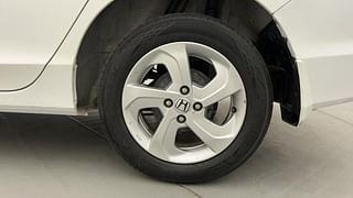 Used 2016 Honda City [2014-2017] VX (O) Diesel Diesel Manual tyres LEFT REAR TYRE RIM VIEW