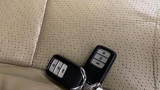 Used 2017 Honda City [2017-2020] ZX CVT Petrol Automatic extra CAR KEY VIEW