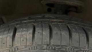 Used 2009 Maruti Suzuki Ritz [2009-2012] VXI Petrol Manual tyres LEFT FRONT TYRE TREAD VIEW