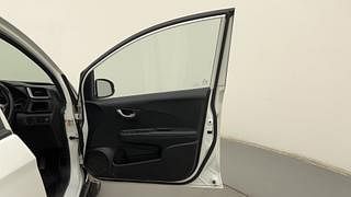 Used 2016 Honda BR-V [2016-2020] S MT Petrol Petrol Manual interior RIGHT FRONT DOOR OPEN VIEW