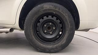 Used 2015 Mahindra XUV500 [2015-2018] W4 Diesel Manual tyres LEFT REAR TYRE RIM VIEW