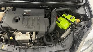 Used 2013 Ford Figo [2010-2015] Duratorq Diesel Titanium 1.4 Diesel Manual engine ENGINE LEFT SIDE VIEW