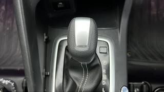 Used 2021 Nissan Magnite XV Premium Turbo CVT (O) Dual Tone Petrol Automatic interior GEAR  KNOB VIEW