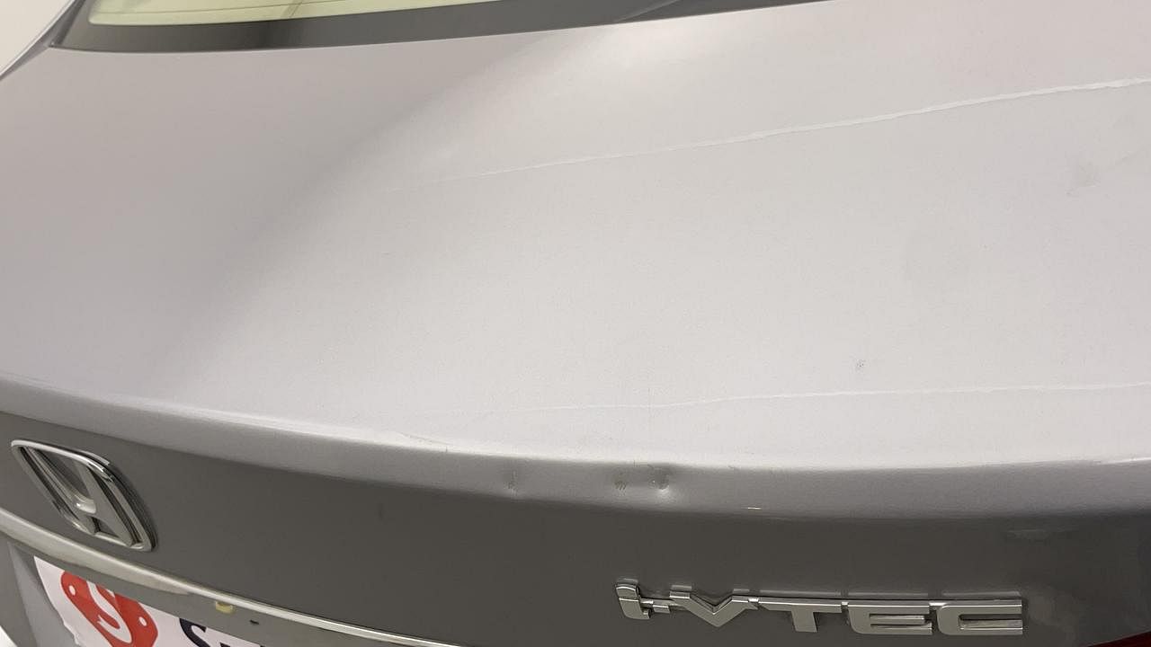 Used 2019 Honda City [2017-2020] V CVT Petrol Automatic dents MINOR DENT