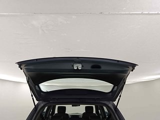 Used 2017 Hyundai Creta [2015-2018] 1.6 SX (O) Diesel Manual interior DICKY DOOR OPEN VIEW
