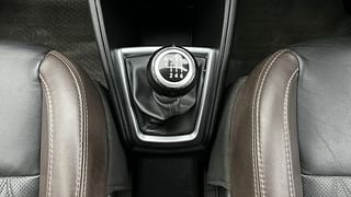 Used 2019 Nissan Kicks [2018-2020] XV Premium (O) Dual Tone Diesel Diesel Manual interior GEAR  KNOB VIEW