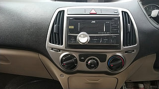 Used 2012 Hyundai i20 [2010-2012] Era 1.2 Petrol Manual interior MUSIC SYSTEM & AC CONTROL VIEW