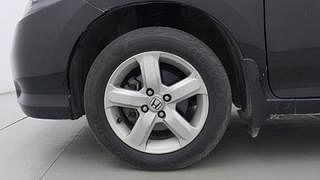 Used 2011 Honda City [2011-2014] 1.5 V MT Petrol Manual tyres LEFT FRONT TYRE RIM VIEW