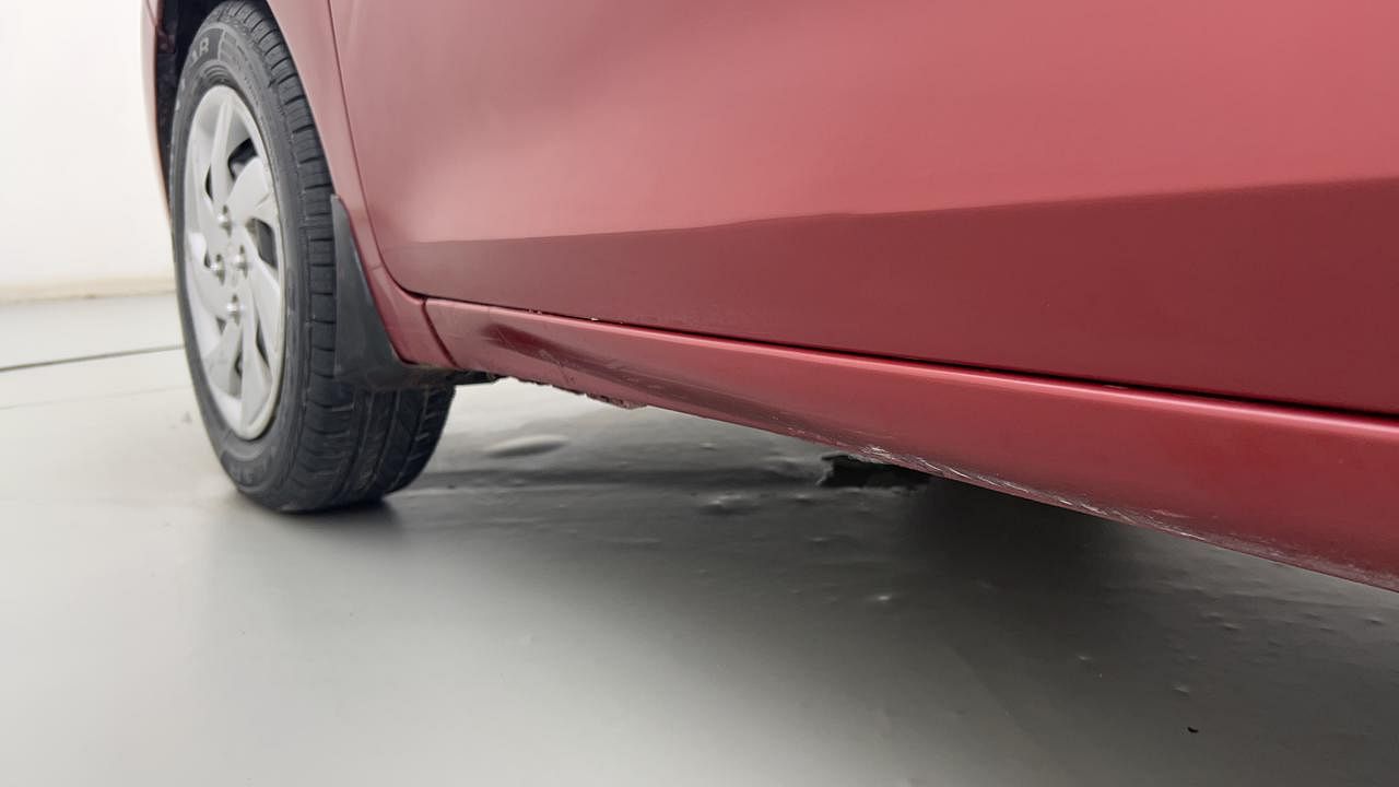 Used 2019 Hyundai New Santro 1.1 Sportz AMT Petrol Automatic dents MINOR DENT