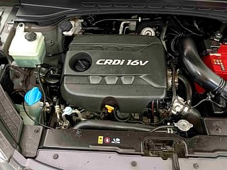 Used 2017 Hyundai Creta [2015-2018] 1.6 SX (O) Diesel Manual engine ENGINE RIGHT SIDE VIEW