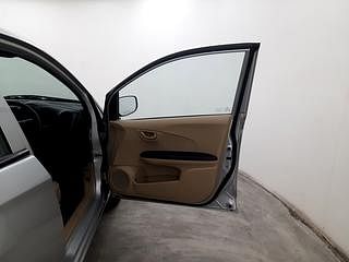 Used 2014 Honda Amaze [2013-2016] 1.2 E i-VTEC Petrol Manual interior RIGHT FRONT DOOR OPEN VIEW