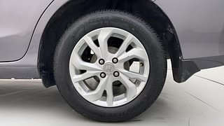 Used 2019 Honda Amaze [2018-2021] 1.2 VX i-VTEC Petrol Manual tyres LEFT REAR TYRE RIM VIEW
