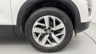 Used 2021 Tata Safari XZ Plus Diesel Manual tyres RIGHT FRONT TYRE RIM VIEW