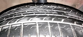 Used 2019 Hyundai Creta [2018-2020] 1.4 S Diesel Manual tyres RIGHT FRONT TYRE TREAD VIEW
