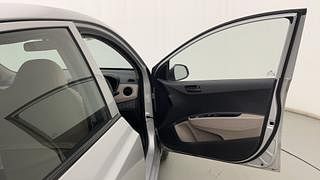 Used 2016 Hyundai Grand i10 [2013-2017] Magna 1.2 Kappa VTVT Petrol Manual interior RIGHT FRONT DOOR OPEN VIEW