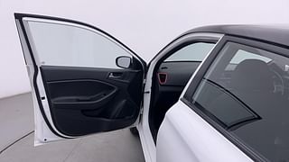 Used 2018 Hyundai Elite i20 [2018-2020] Asta 1.2 Dual Tone Petrol Manual interior LEFT FRONT DOOR OPEN VIEW