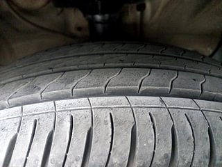 Used 2019 Hyundai Creta [2018-2020] 1.6 E+ VTVT Petrol Manual tyres RIGHT FRONT TYRE TREAD VIEW