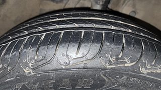 Used 2015 Honda City [2014-2017] VX CVT Petrol Automatic tyres RIGHT FRONT TYRE TREAD VIEW