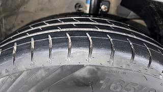 Used 2022 Maruti Suzuki Swift VXI Petrol Manual tyres RIGHT FRONT TYRE TREAD VIEW