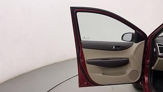 Used 2011 Hyundai i20 [2008-2012] Asta 1.2 ABS Petrol Manual interior LEFT FRONT DOOR OPEN VIEW