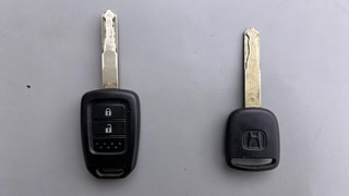 Used 2018 Honda Jazz VX MT Petrol Manual extra CAR KEY VIEW