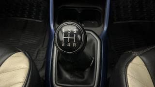 Used 2020 Maruti Suzuki Ignis Zeta MT Petrol Petrol Manual interior GEAR  KNOB VIEW