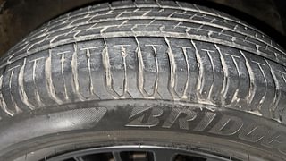 Used 2020 Maruti Suzuki XL6 [2019-2022] Zeta MT Petrol Petrol Manual tyres RIGHT FRONT TYRE TREAD VIEW