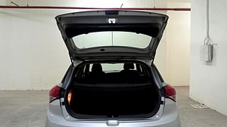 Used 2014 Hyundai Elite i20 [2014-2018] Asta 1.2 Petrol Manual interior DICKY DOOR OPEN VIEW