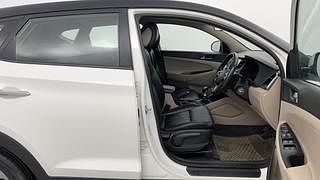 Used 2017 Hyundai Tucson [2016-2020] 2WD MT Petrol Petrol Manual interior RIGHT SIDE FRONT DOOR CABIN VIEW