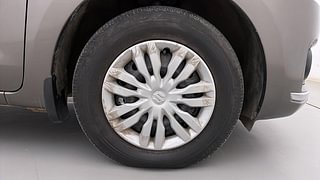 Used 2019 Maruti Suzuki Dzire [2017-2020] VXI Petrol Manual tyres RIGHT FRONT TYRE RIM VIEW