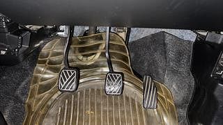 Used 2018 Maruti Suzuki Wagon R 1.0 [2010-2019] VXi Petrol Manual interior PEDALS VIEW