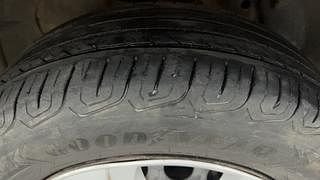 Used 2014 Ford EcoSport [2013-2015] Trend 1.5L TDCi Diesel Manual tyres RIGHT FRONT TYRE TREAD VIEW