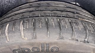 Used 2018 Ford Figo Aspire Titanium 1.2 Ti-VCT Sports Edition Petrol Manual tyres RIGHT REAR TYRE TREAD VIEW